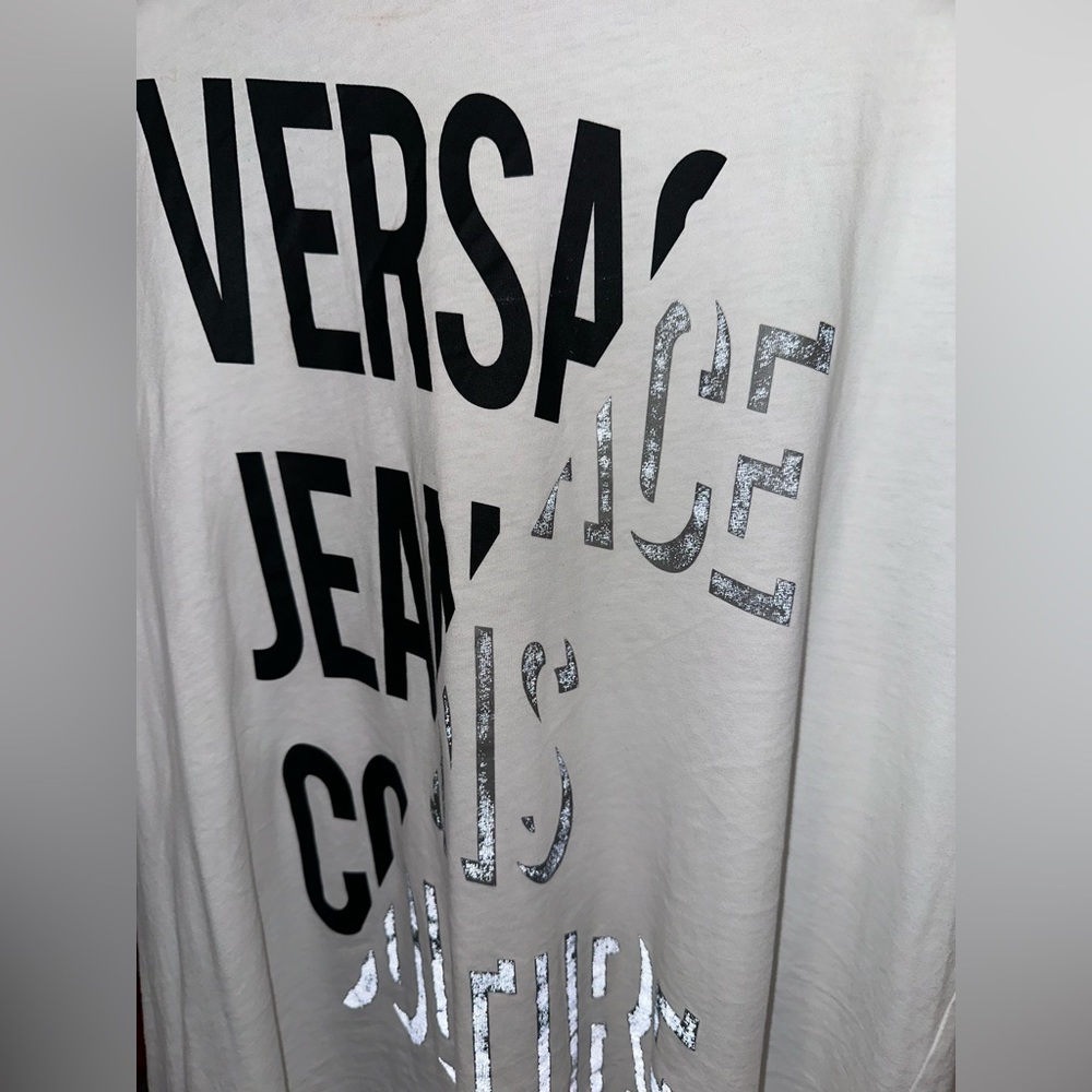 VERSACE - Picture 3 of 4